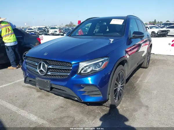 WDC0G4JB4KV169389 2019 MERCEDES-BENZ GLC - Image 2