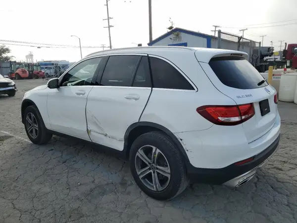 WDC0G4JB4KV174348 2019 MERCEDES-BENZ GLC - Image 2