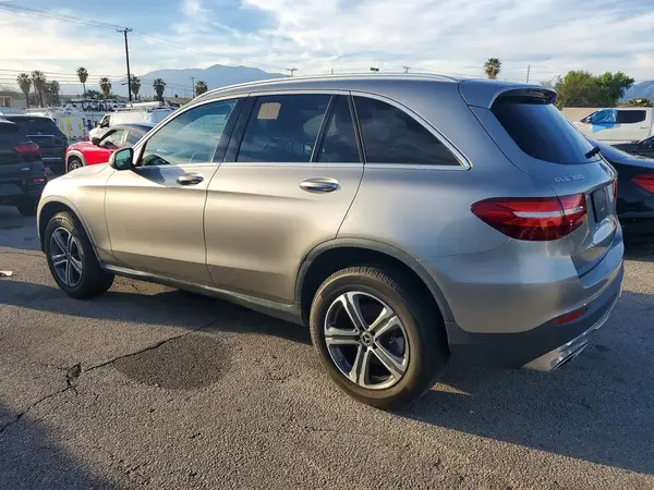 WDC0G4JB4KV179937 2019 MERCEDES-BENZ GLC - Image 2