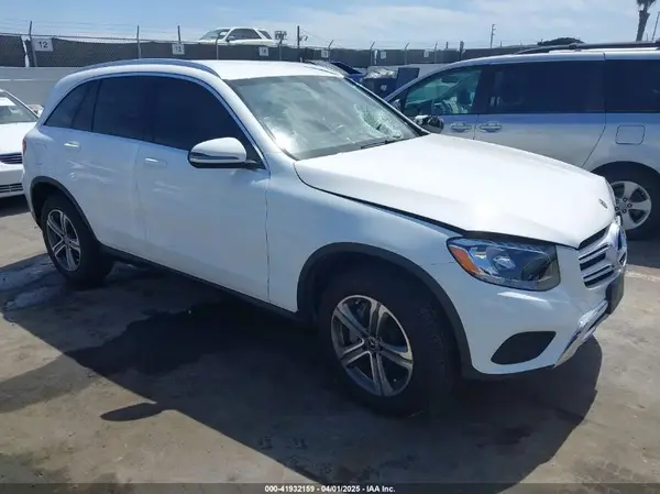 WDC0G4JB4KV186998 2019 MERCEDES-BENZ GLC - Image 1
