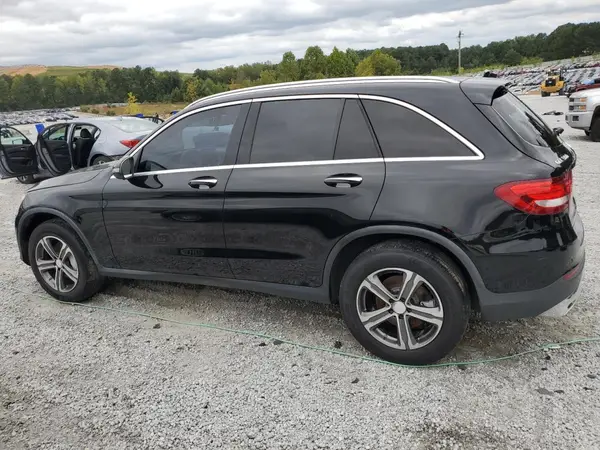 WDC0G4JB5GF010656 2016 MERCEDES-BENZ GLC - Image 2