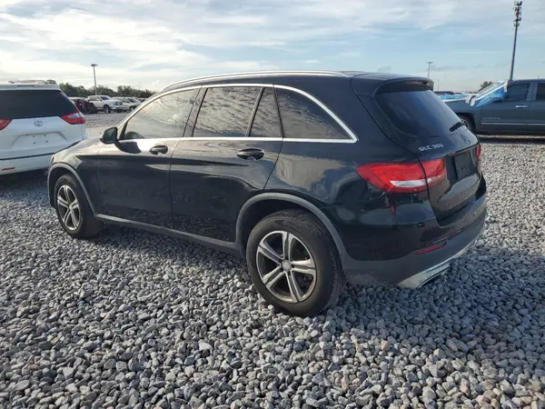 WDC0G4JB5GF014271 2016 MERCEDES-BENZ GLC - Image 2