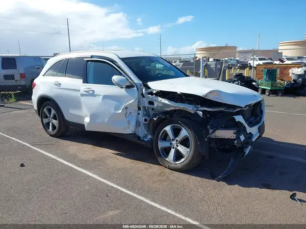 WDC0G4JB5GF102608 2016 MERCEDES-BENZ GLC - Image 1