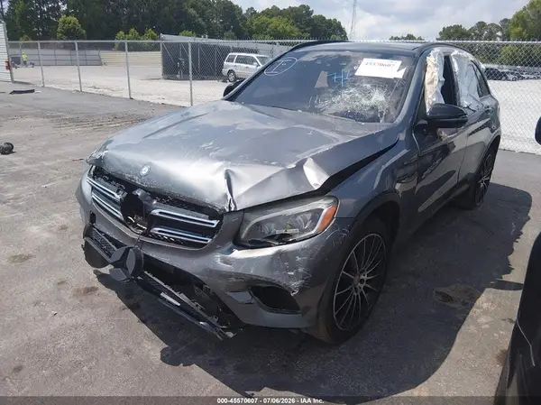 WDC0G4JB5GF105377 2016 MERCEDES-BENZ GLC - Image 2
