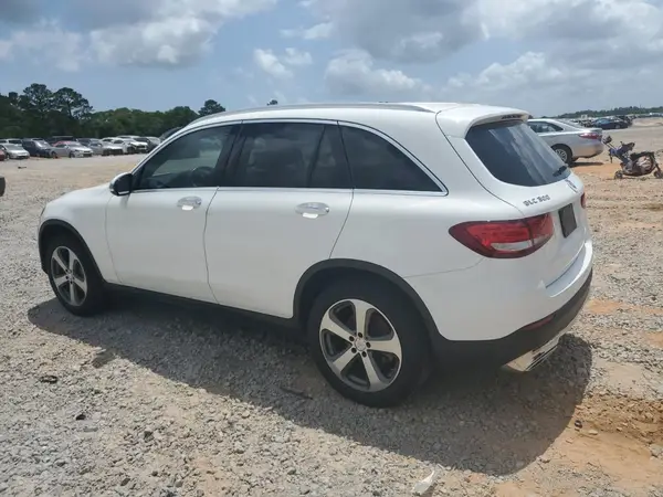WDC0G4JB5GF108702 2016 MERCEDES-BENZ GLC - Image 2