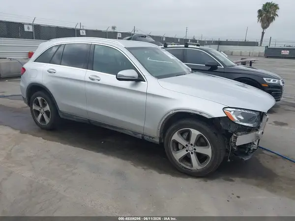 WDC0G4JB5HF127297 2017 MERCEDES-BENZ GLC - Image 1