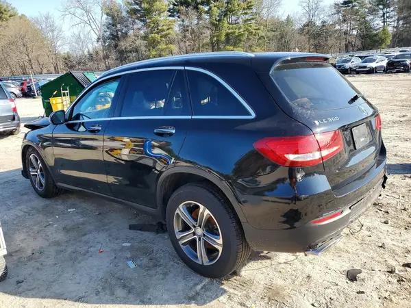 WDC0G4JB5HF159229 2017 MERCEDES-BENZ GLC - Image 2