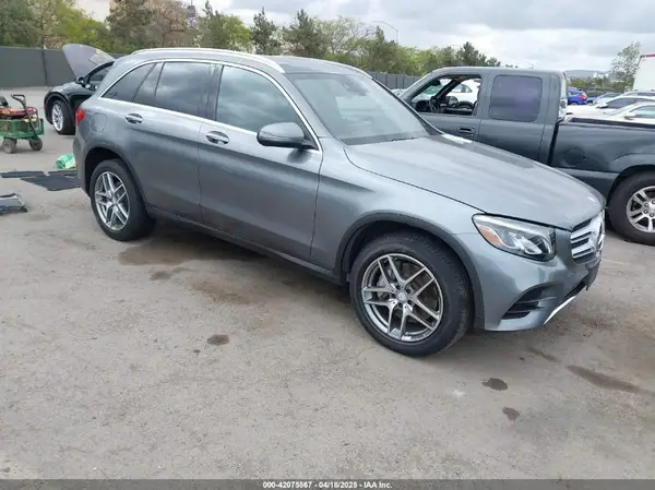 WDC0G4JB5HF194515 2017 MERCEDES-BENZ GLC - Image 1