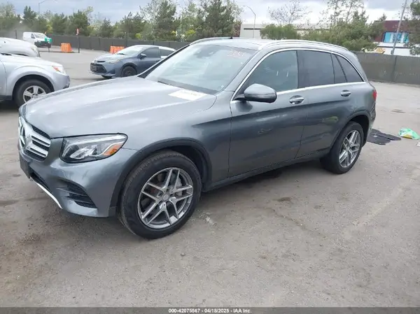 WDC0G4JB5HF194515 2017 MERCEDES-BENZ GLC - Image 2