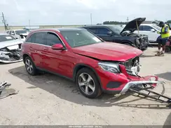 WDC0G4JB5HF213354 2017 MERCEDES-BENZ GLC