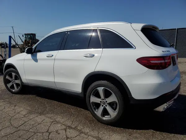 WDC0G4JB5HV003634 2017 MERCEDES-BENZ GLC - Image 2