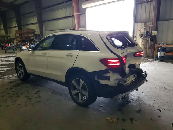 WDC0G4JB5HV006730 2017 MERCEDES-BENZ GLC - Image 2