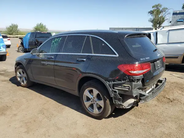 WDC0G4JB5HV008462 2017 MERCEDES-BENZ GLC - Image 2