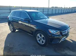 WDC0G4JB5HV011667 2017 MERCEDES-BENZ GLC