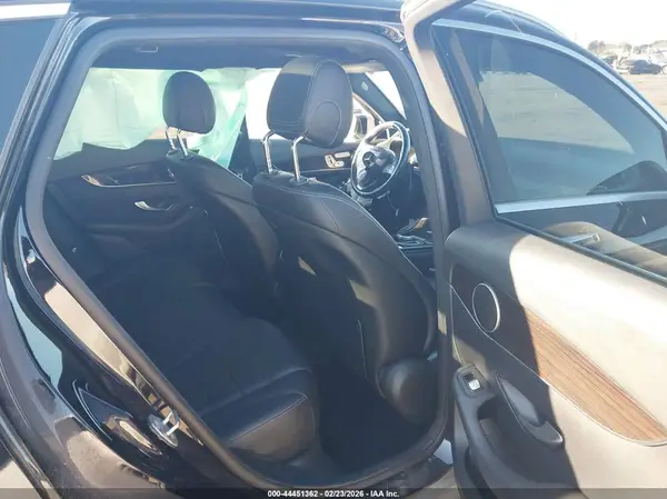 WDC0G4JB5HV011667 2017 MERCEDES-BENZ GLC - Image 8