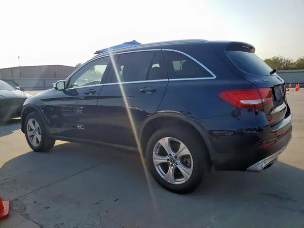 WDC0G4JB5HV012611 2017 MERCEDES-BENZ GLC - Image 2