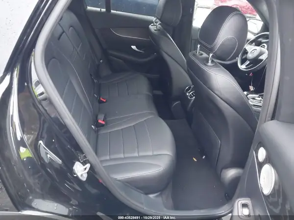 WDC0G4JB5HV013449 2017 MERCEDES-BENZ GLC - Image 8