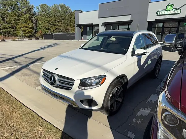 WDC0G4JB5JV015434 2018 MERCEDES-BENZ GLC - Image 2