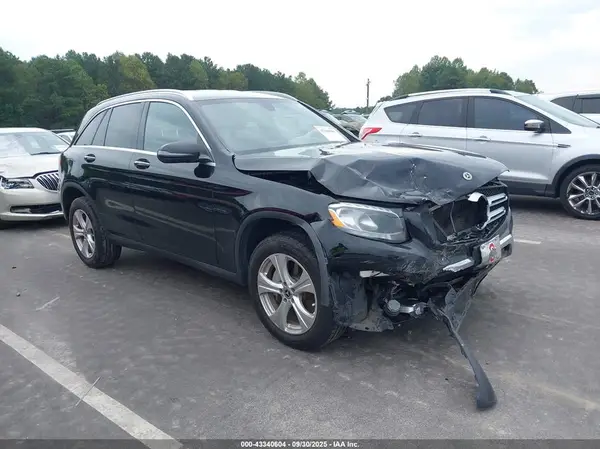 WDC0G4JB5JV019645 2018 MERCEDES-BENZ GLC - Image 1