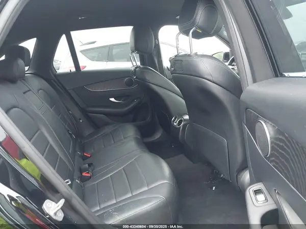 WDC0G4JB5JV019645 2018 MERCEDES-BENZ GLC - Image 8