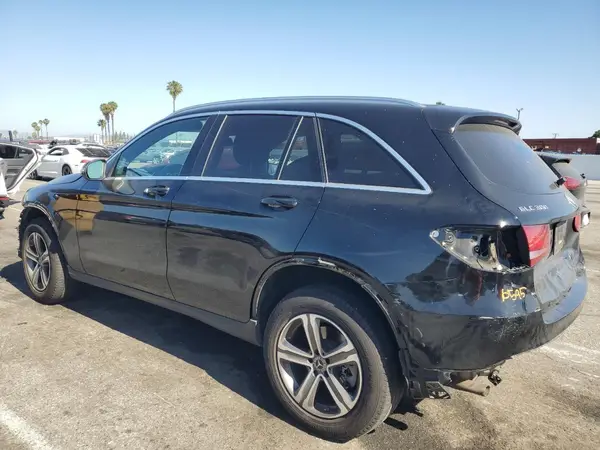 WDC0G4JB5JV030242 2018 MERCEDES-BENZ GLC - Image 2