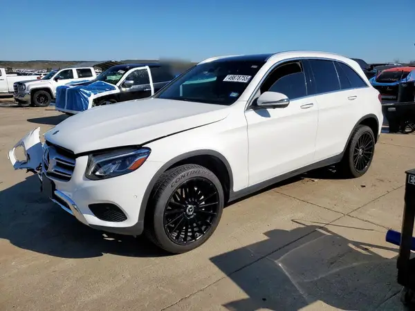 WDC0G4JB5JV038552 2018 MERCEDES-BENZ GLC - Image 1