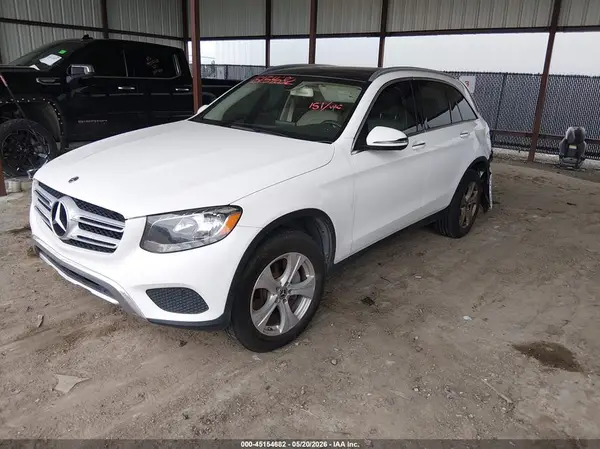 WDC0G4JB5JV044190 2018 MERCEDES-BENZ GLC - Image 2
