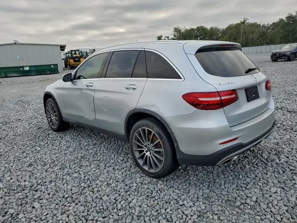 WDC0G4JB5JV045551 2018 MERCEDES-BENZ GLC - Image 2