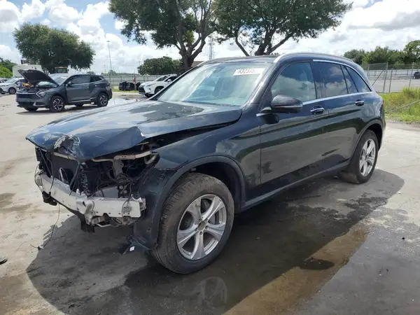 WDC0G4JB5JV053875 2018 MERCEDES-BENZ GLC - Image 1