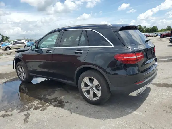 WDC0G4JB5JV053875 2018 MERCEDES-BENZ GLC - Image 2