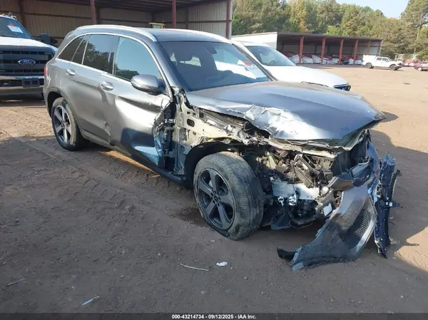 WDC0G4JB5JV056730 2018 MERCEDES-BENZ GLC - Image 1