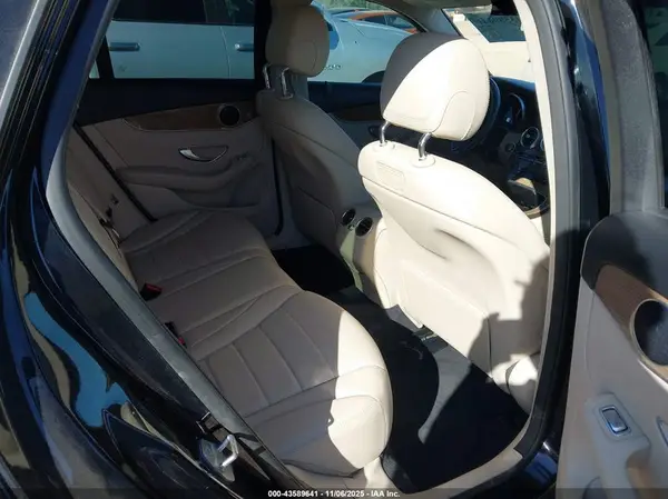 WDC0G4JB5JV059255 2018 MERCEDES-BENZ GLC - Image 8