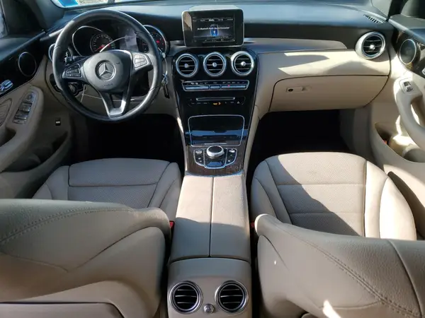 WDC0G4JB5JV070191 2018 MERCEDES-BENZ GLC - Image 8