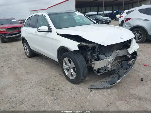 WDC0G4JB5JV073107 2018 MERCEDES-BENZ GLC - Image 1