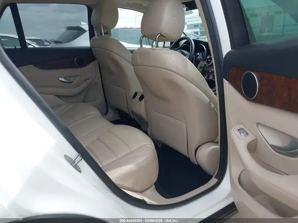 WDC0G4JB5JV073107 2018 MERCEDES-BENZ GLC - Image 8