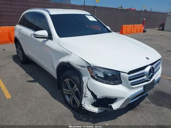 WDC0G4JB5KF492330 2019 MERCEDES-BENZ GLC - Image 1