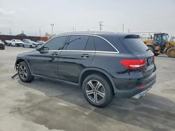 WDC0G4JB5KF566023 2019 MERCEDES-BENZ GLC - Image 2