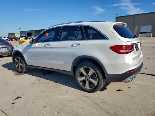 WDC0G4JB5KF580665 2019 MERCEDES-BENZ GLC - Image 2