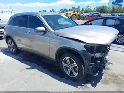 WDC0G4JB5KF612739 2019 MERCEDES-BENZ GLC