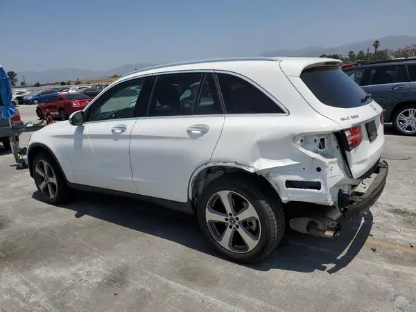 WDC0G4JB5KF614670 2019 MERCEDES-BENZ GLC - Image 2