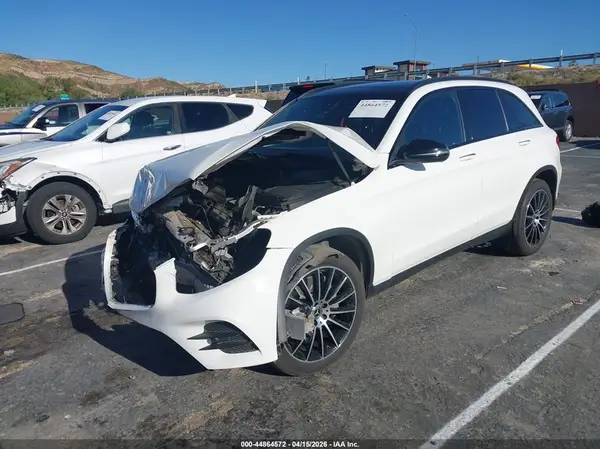 WDC0G4JB5KF666946 2019 MERCEDES-BENZ GLC - Image 2