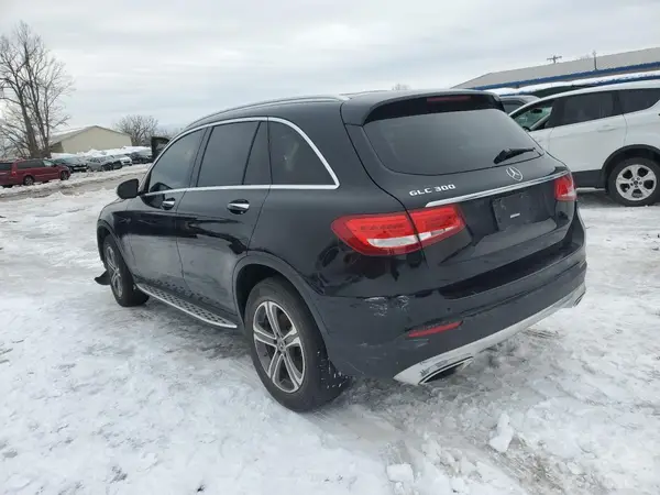 WDC0G4JB5KV130701 2019 MERCEDES-BENZ GLC - Image 2