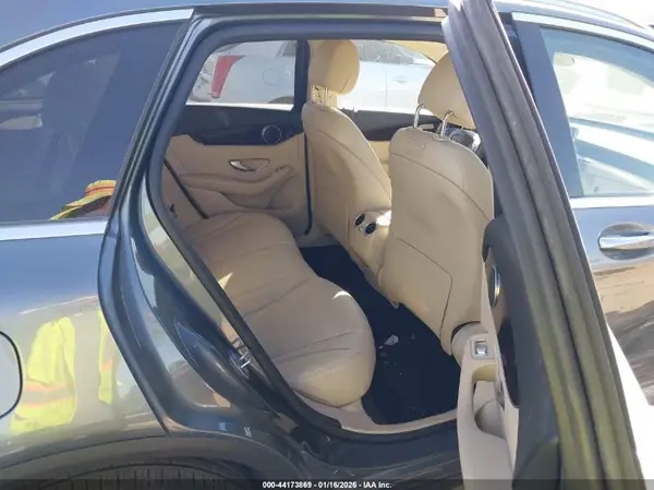 WDC0G4JB5KV131394 2019 MERCEDES-BENZ GLC - Image 8