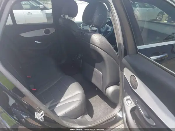 WDC0G4JB5KV136854 2019 MERCEDES-BENZ GLC - Image 8