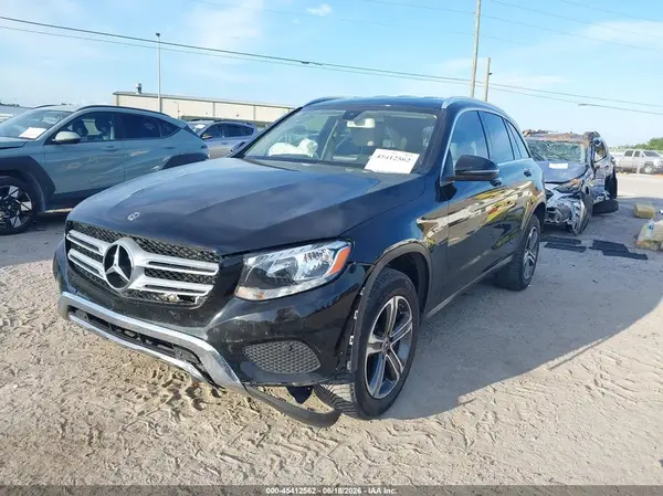 WDC0G4JB5KV163178 2019 MERCEDES-BENZ GLC - Image 2