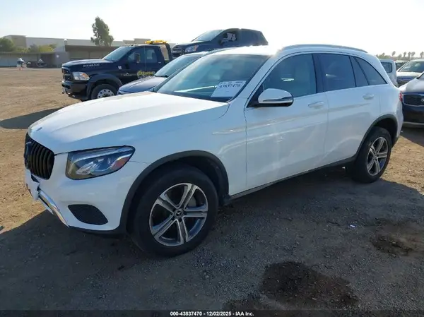 WDC0G4JB5KV177355 2019 MERCEDES-BENZ GLC - Image 2