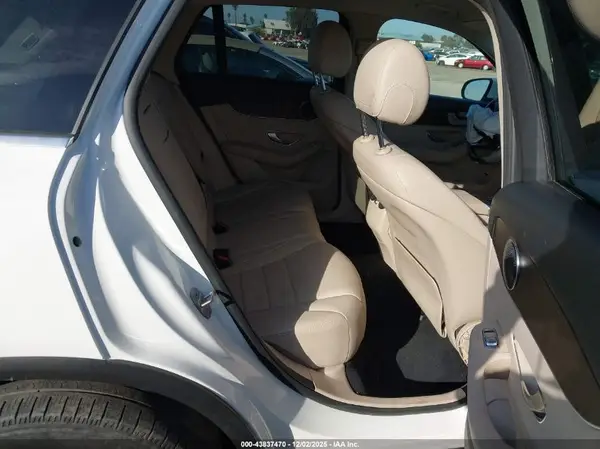 WDC0G4JB5KV177355 2019 MERCEDES-BENZ GLC - Image 8