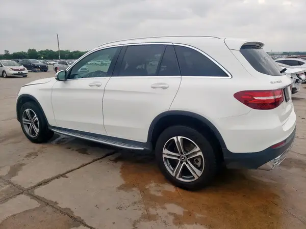 WDC0G4JB5KV179333 2019 MERCEDES-BENZ GLC - Image 2