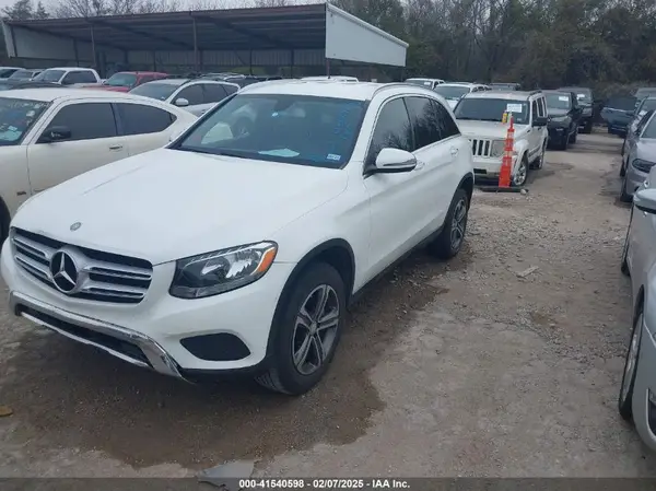 WDC0G4JB6GF014781 2016 MERCEDES-BENZ GLC - Image 2