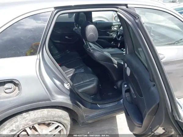 WDC0G4JB6GF016112 2016 MERCEDES-BENZ GLC - Image 8